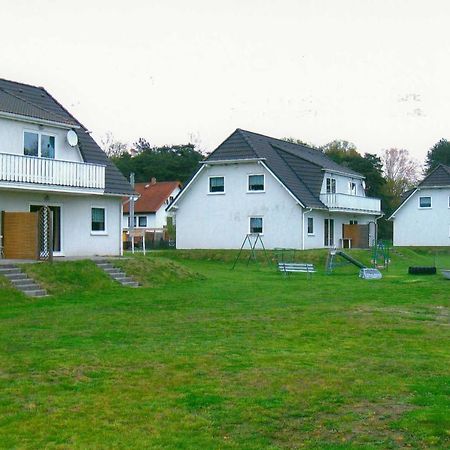 Ferienwohnungen Familie Piel Lutow Exterior photo